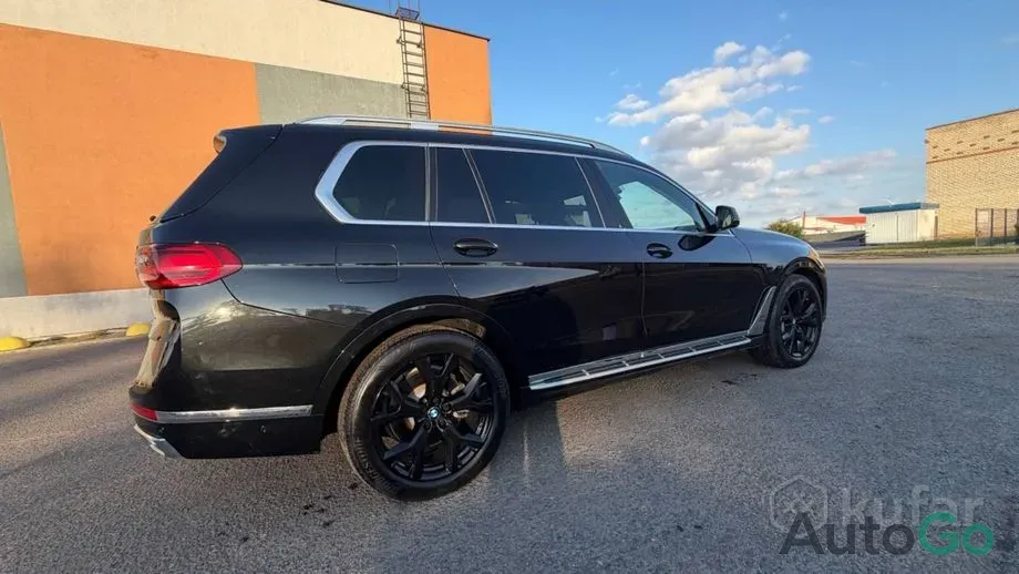  X7 I (G07)