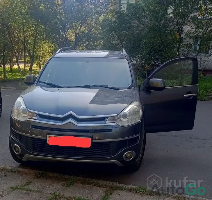 Внедорожник Citroen C-Crosser C-Crosser (2008)
