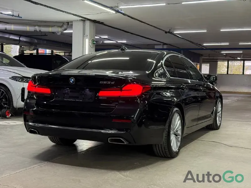 Продажа BMW 5 серия (G30/G31) Рестайлинг, 2023 г., Минск Минск - изображение 4