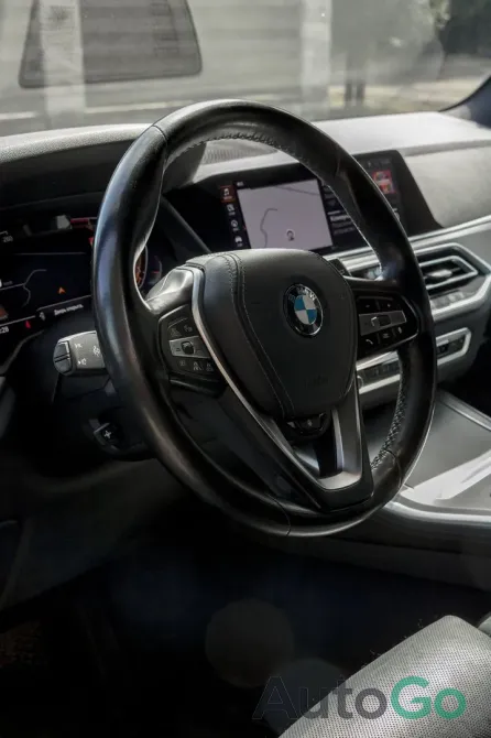  X5 (G05)