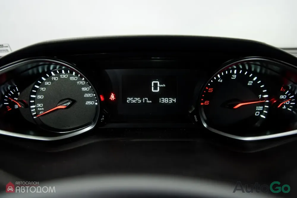 Продажа Peugeot 308 (II) Рестайлинг, 2018 г., Минск Минск - изображение 9