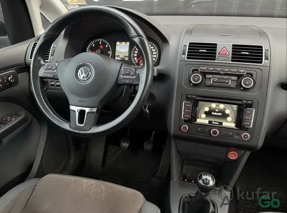 Продажа Volkswagen Touran II, 2011 г., Калинковичи Калинковичи - изображение 11