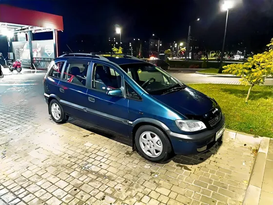 Продажа Opel Zafira (A), 2001 г., Могилев Могилев