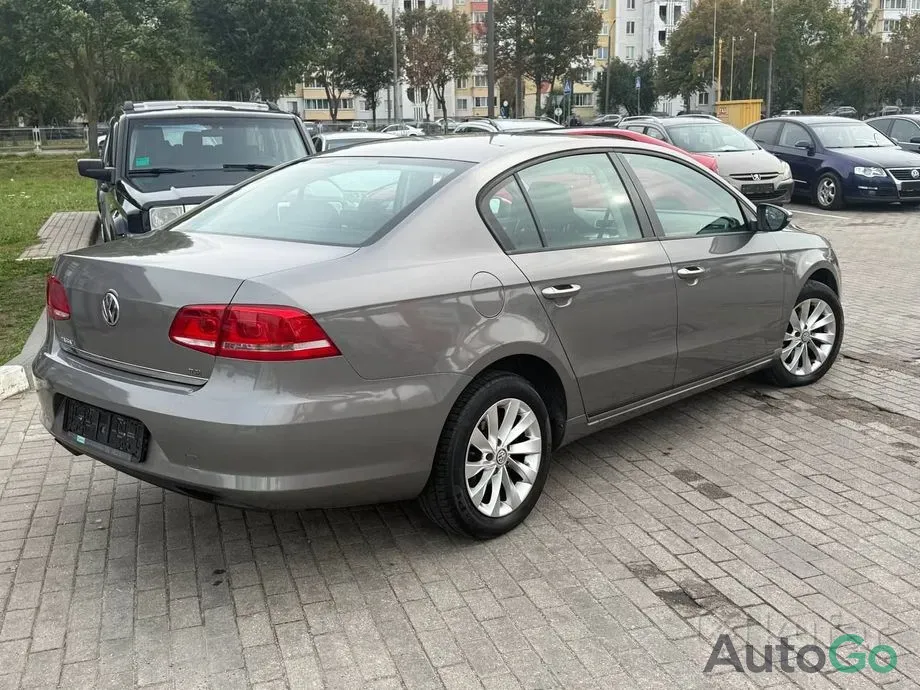 Продажа Volkswagen Passat B7, 2014 г., Солигорск Солигорск - изображение 5