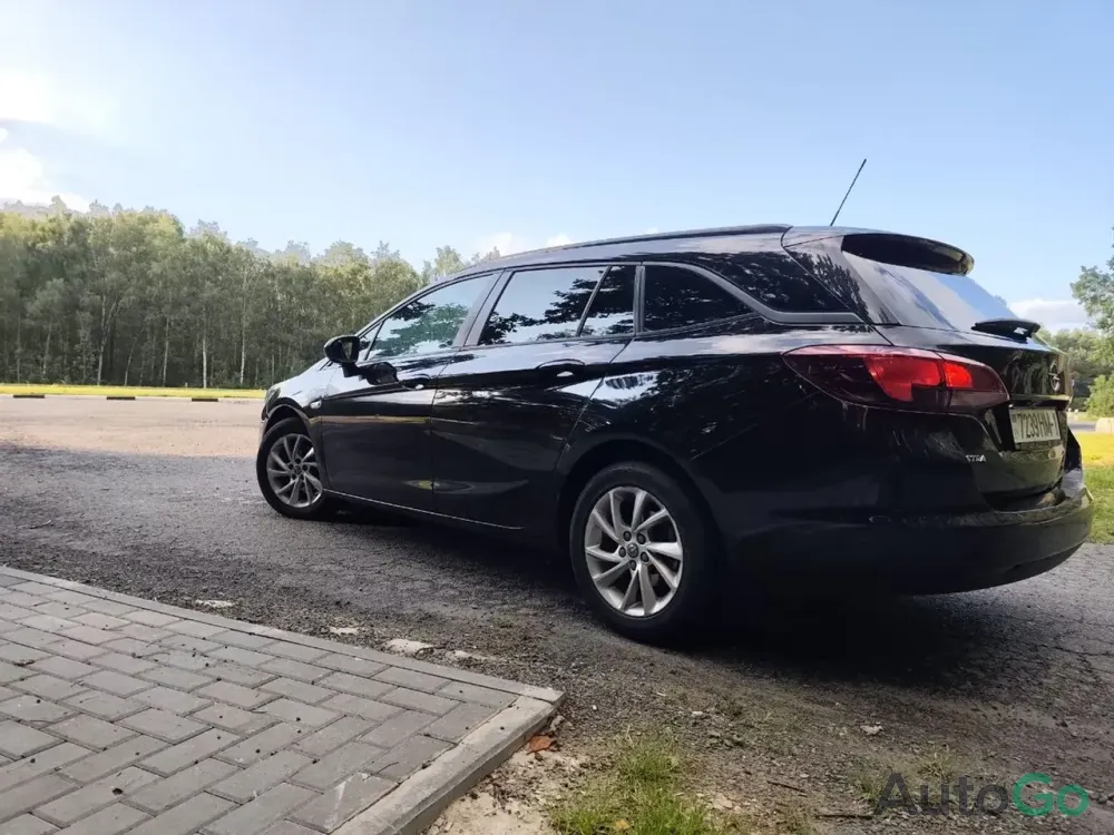 Продажа Opel Astra K Рестайлинг, 2020г., Кобрин Кобрин - изображение 9