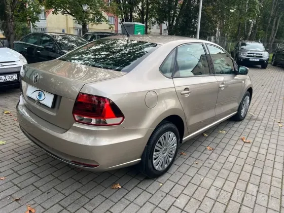 Продажа Volkswagen Polo Sedan I Рестайлинг, 2016 г., Минск Минск
