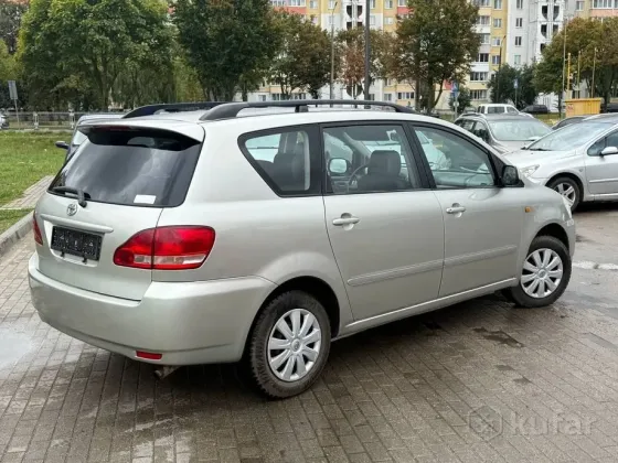 Продажа Toyota Avensis Verso I, 2002 г., Солигорск Солигорск