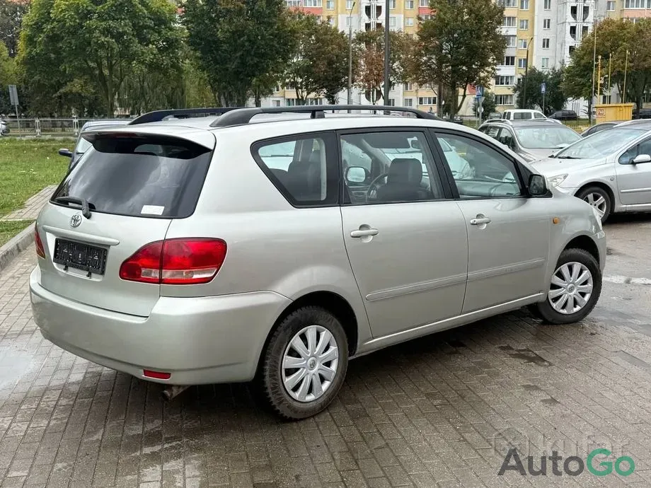 Продажа Toyota Avensis Verso I, 2002 г., Солигорск Солигорск - изображение 3