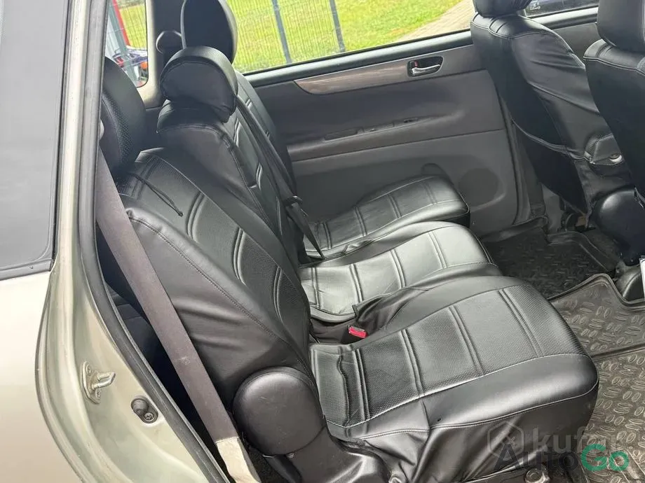 Продажа Toyota Avensis Verso I, 2002 г., Солигорск Солигорск - изображение 11