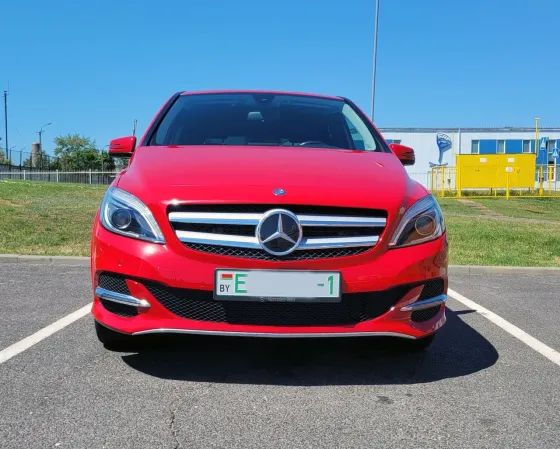 Продажа Mercedes-Benz B-Класс (W246) Рестайлинг, 2015 г., Брест Брест