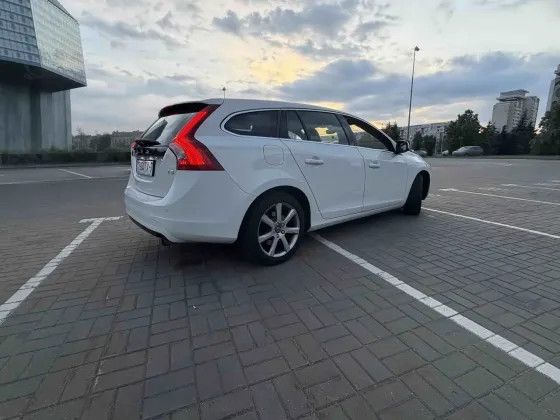 Продажа Volvo V60 (I) Рестайлинг, 2018 г., Минск Минск