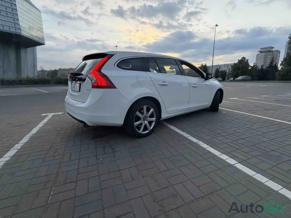Продажа Volvo V60 (I) Рестайлинг, 2018 г., Минск Минск - изображение 2