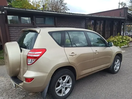 Продажа Toyota RAV4 III, 2009 г., Минск Минск