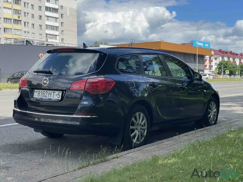 Продажа Opel Astra J Рестайлинг, 2015 г., Минск Минск - изображение 7
