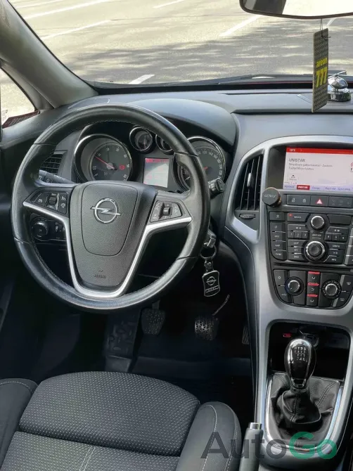 Продажа Opel Astra J Рестайлинг, 2015 г., Минск Минск - изображение 9