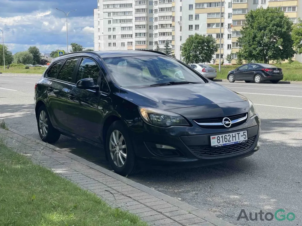Продажа Opel Astra J Рестайлинг, 2015 г., Минск Минск - изображение 1
