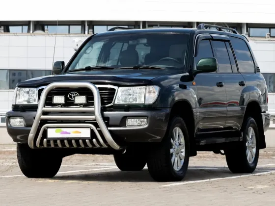 Продажа Toyota Land Cruiser J100 Рестайлинг, 2003 г., Минск Минск