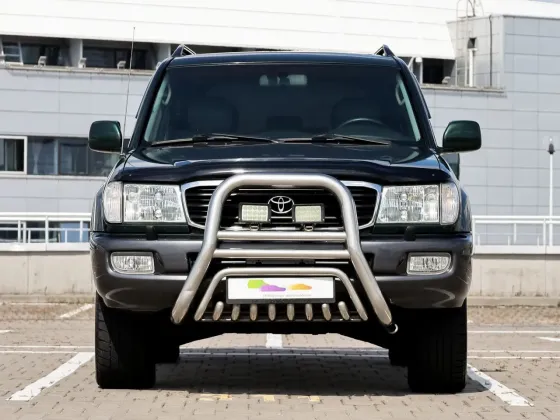 Продажа Toyota Land Cruiser J100 Рестайлинг, 2003 г., Минск Минск