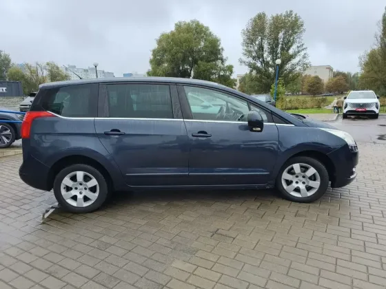 Продажа Peugeot 5008 I, 2012г., Гомель Гомель