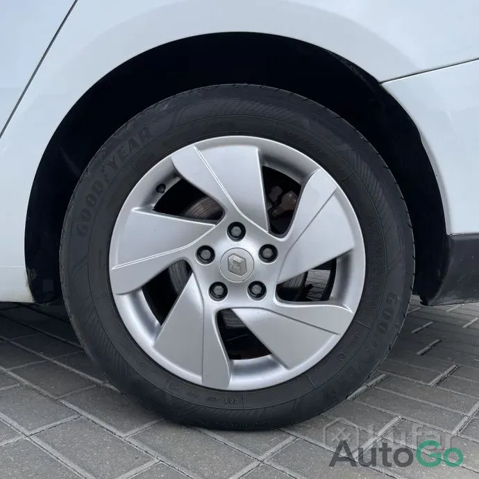 Продажа Renault Fluence Z.E. I, 2011 г., Гродно Гродно - изображение 7