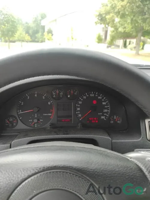 Продажа Audi A6 II (C5), 1998г., Барановичи Барановичи - изображение 1