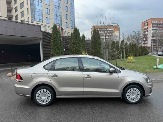 Продажа Volkswagen Polo (V) Рестайлинг, 2016 г., Минск Минск
