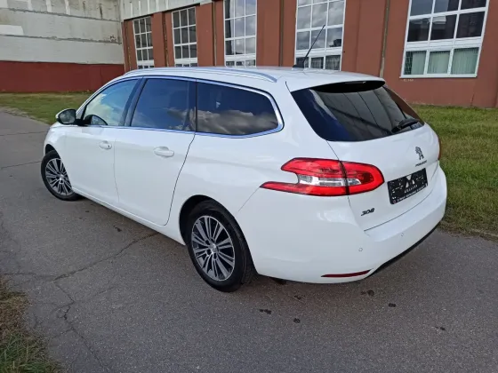 Продажа Peugeot 308 II Рестайлинг, 2021г., Минск Минск