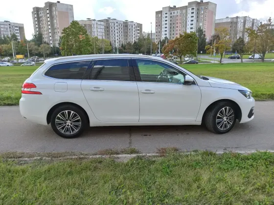 Продажа Peugeot 308 II Рестайлинг, 2021г., Минск Минск