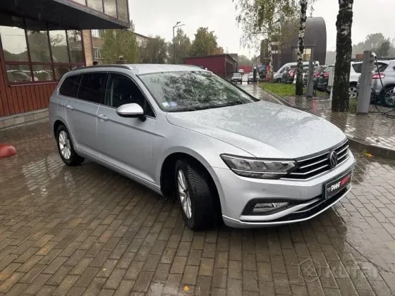 Продажа Volkswagen Passat B8 Рестайлинг, 2023 г., Витебск Витебск