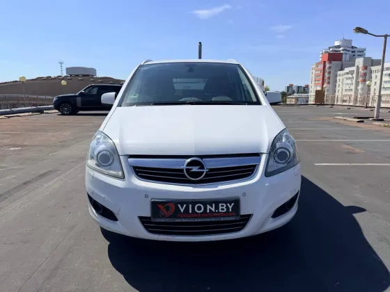 Продажа Opel Zafira (B) Рестайлинг, 2011 г., Минск Минск