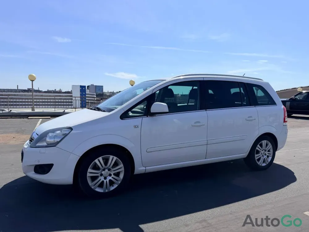Продажа Opel Zafira (B) Рестайлинг, 2011 г., Минск Минск - изображение 1