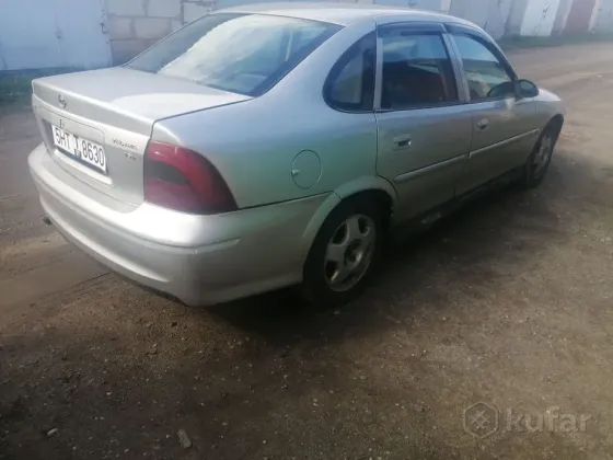 Продажа Opel Vectra B Рестайлинг, 2000 г., Слуцк Слуцк