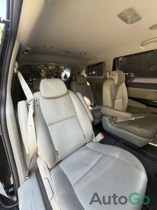 Продажа Kia Carnival III, 2017г., Гродно Гродно - изображение 8