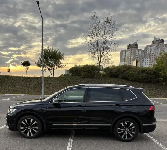 Продажа Volkswagen Tiguan II Рестайлинг, 2023г., Минск Минск