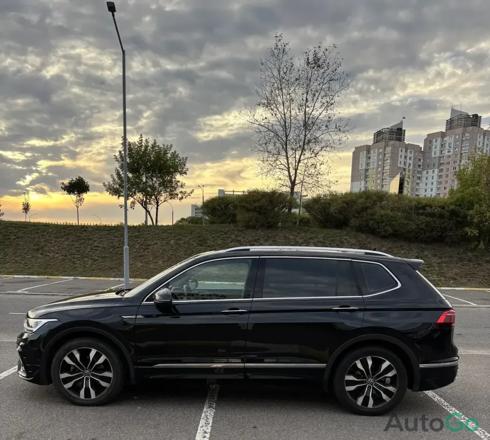 Продажа Volkswagen Tiguan II Рестайлинг, 2023г., Минск Минск - изображение 3