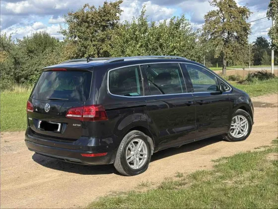 Продажа Volkswagen Sharan (II) Рестайлинг, 2016 г., Минск Минск