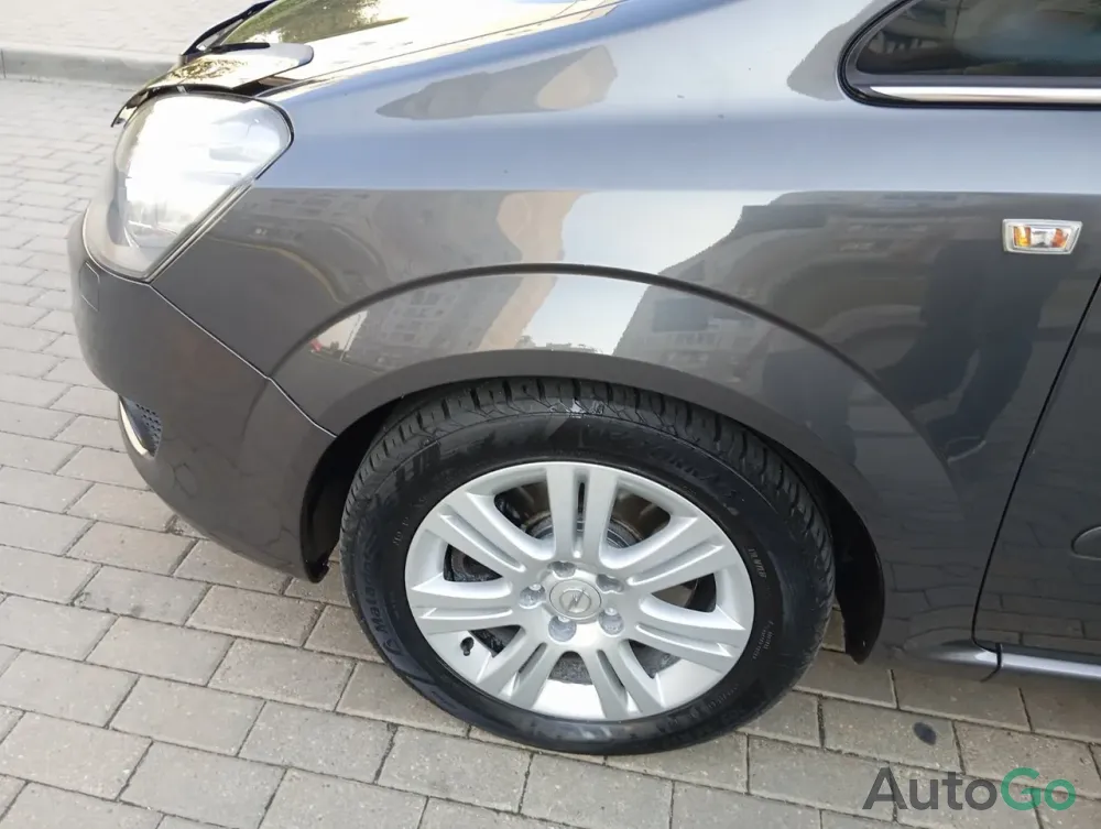 Продажа Opel Zafira (B) Рестайлинг, 2010 г., Минск Минск - изображение 12