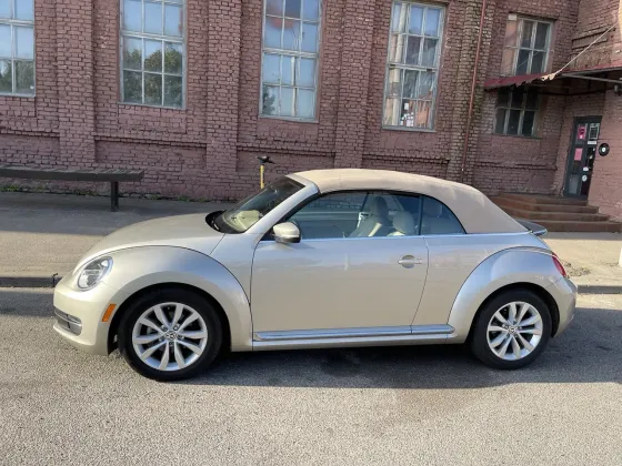 Продажа Volkswagen Beetle (A5), 2013 г., Минск Минск