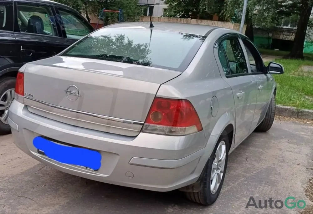 Продажа Opel Astra H Рестайлинг, 2010г., Бобруйск Бобруйск - изображение 3