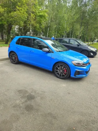 Продажа Volkswagen Golf GTI VII (Mk7) Рестайлинг, 2020 г., Минск Минск