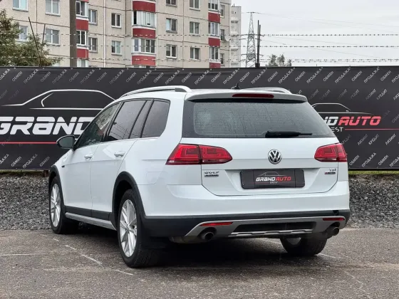 Продажа Volkswagen Golf VII Рестайлинг, 2017г., Брест Брест