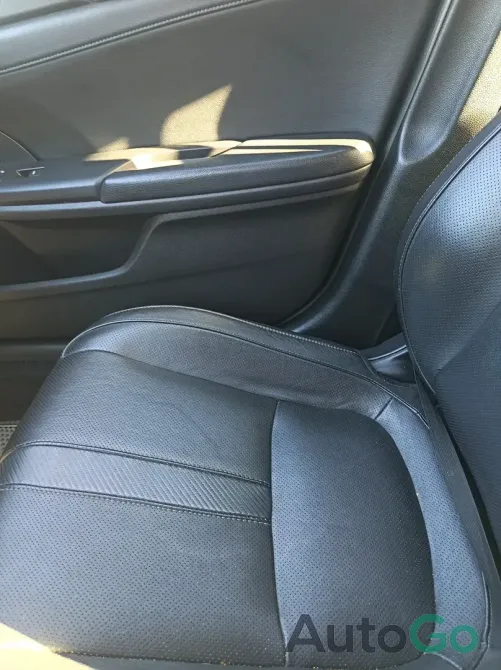 Продажа Honda Civic X, 2017г., Барановичи Барановичи - изображение 7