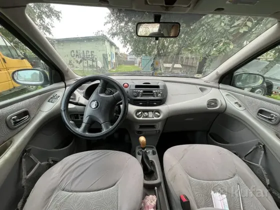 Продажа Nissan Almera Tino I, 2001 г., Пружаны Пружаны