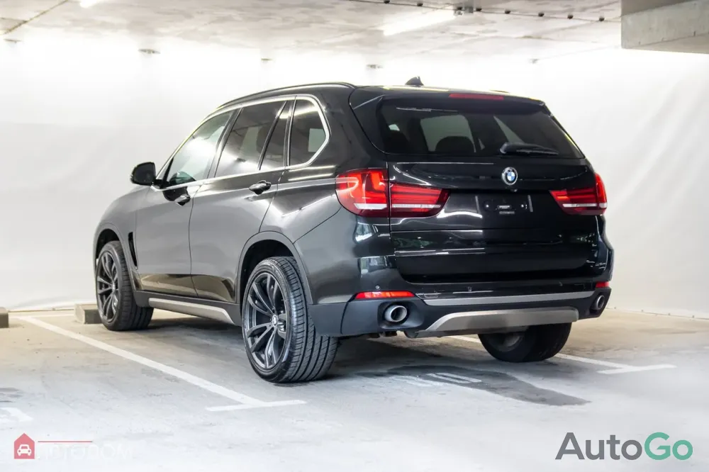  X5 (F15)
