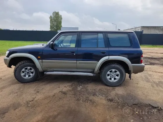 Продажа Nissan Patrol V (Y61), 2001 г., Могилев Могилев