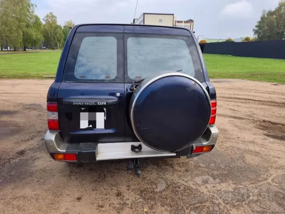 Продажа Nissan Patrol V (Y61), 2001 г., Могилев Могилев