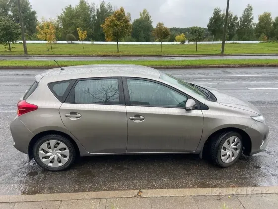 Продажа Toyota Auris II, 2013 г., Минск Минск