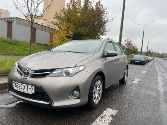 Продажа Toyota Auris II, 2013 г., Минск Минск