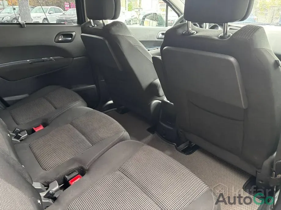 Продажа Peugeot 5008 I, 2010 г., Витебск Витебск - изображение 12