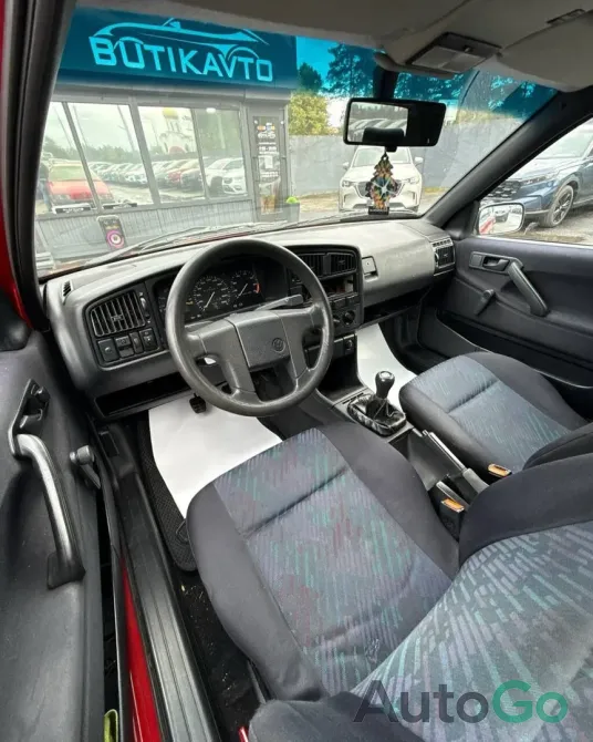  Passat (B3)